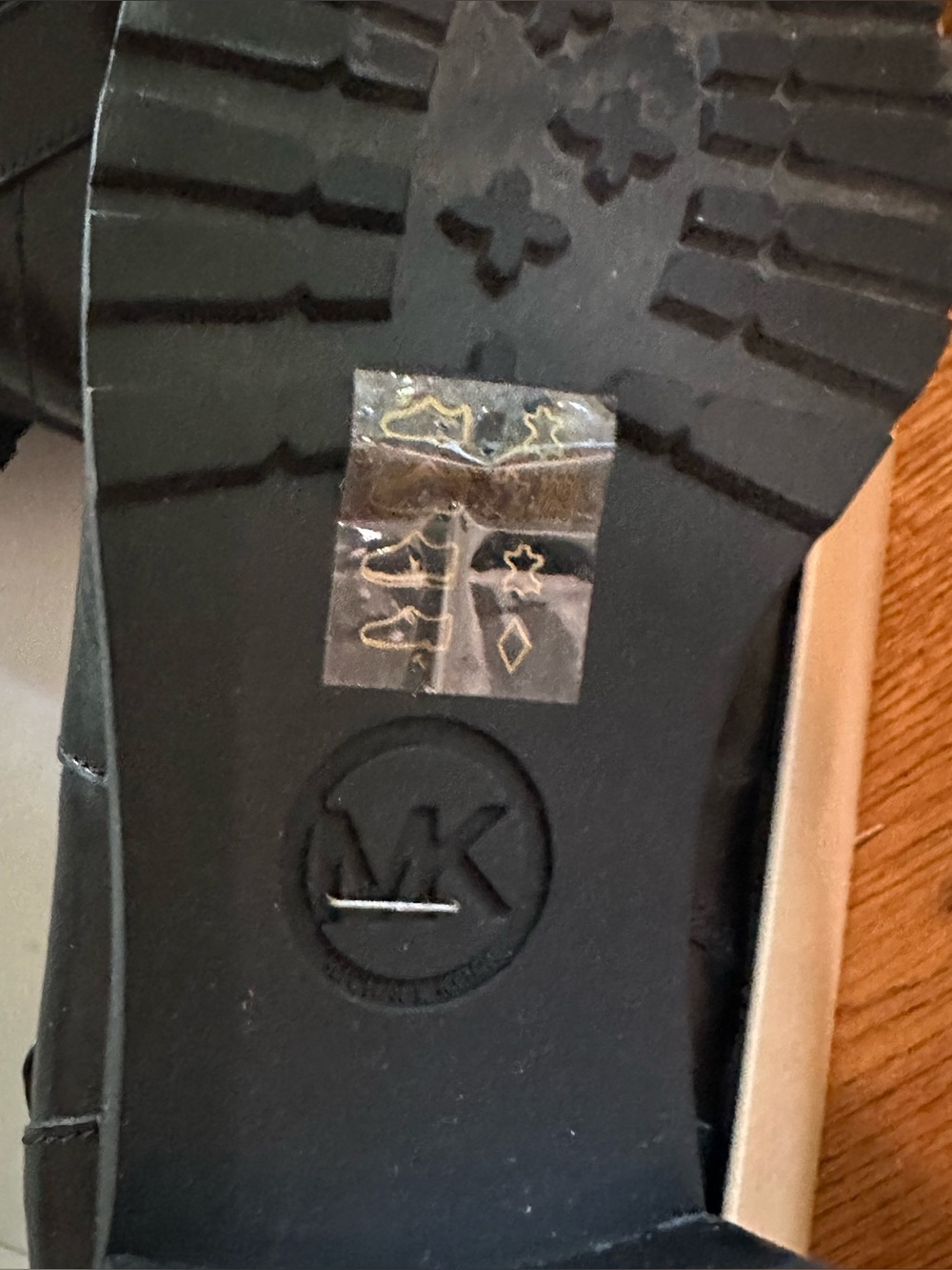 Michael Kors Black Gretchen Leather Boot NWT Size 8.5 NIB - Picture 5 of 11